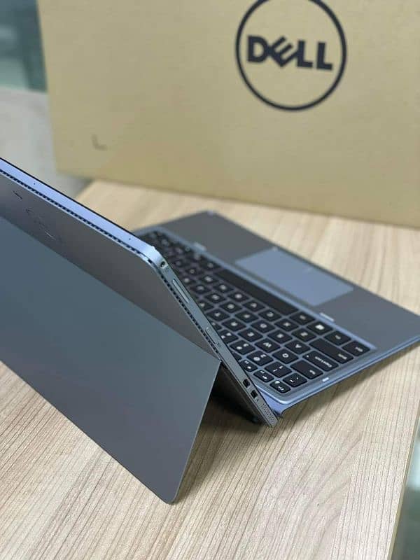 Dell Latitude 7210 2in1 - Core i5 10th Gen - 8gb 256gb 5