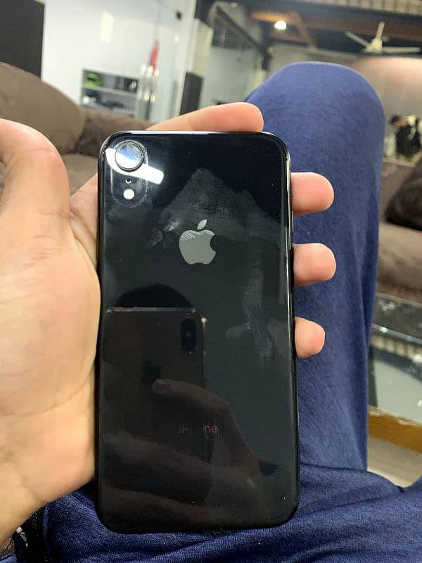 iPhone XR 2