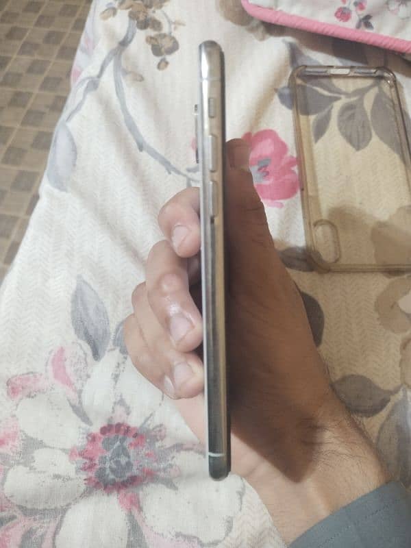 IPHONE X NON PTA FOR SALE 2