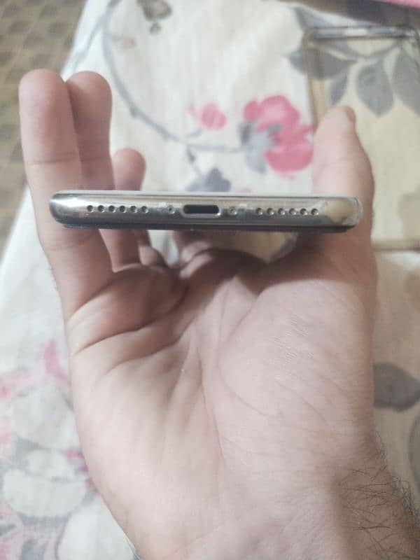 IPHONE X NON PTA FOR SALE 3