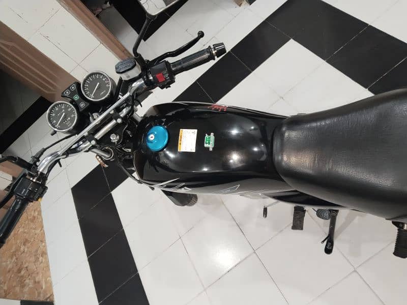 Suzuki Gs150 SE 2022 model Islamabad number 10