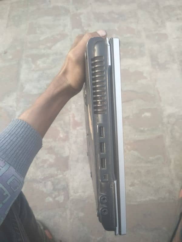 hp i5 laptop 4 gb 1500 gb 7