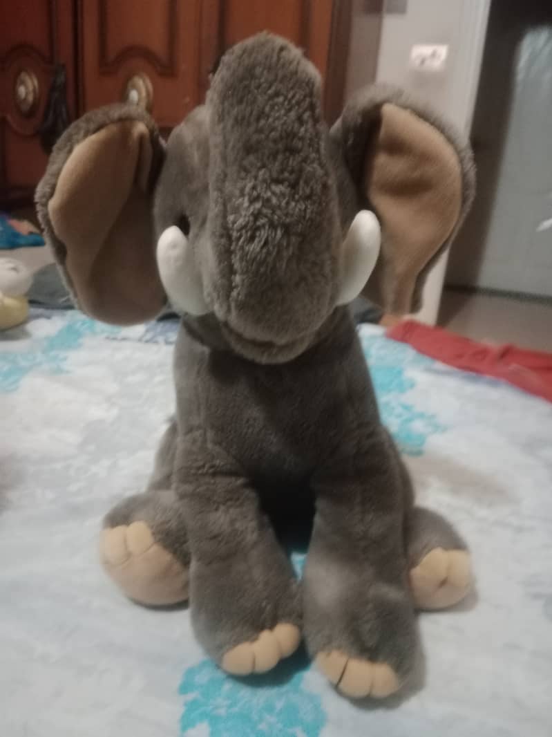 Stuff toy elephant 1