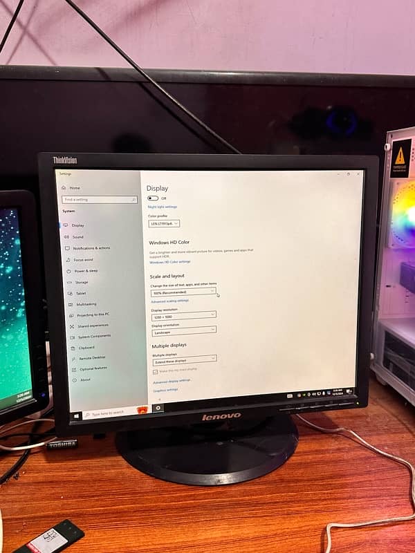 2 monitor for sale full working Lenovo 75hz beast gaming monitor2 60h 5