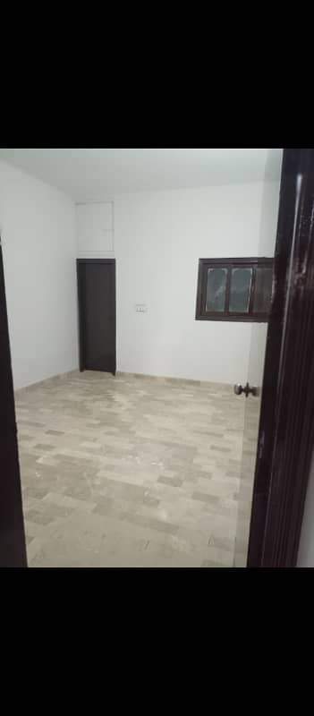 2 bed dd portion available for rent in north Karachi 2