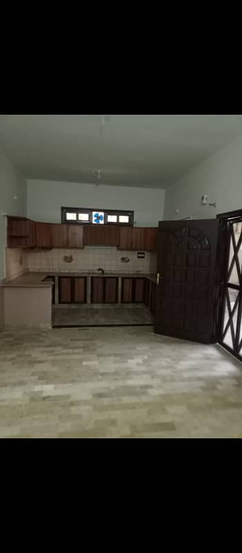 2 bed dd portion available for rent in north Karachi 5