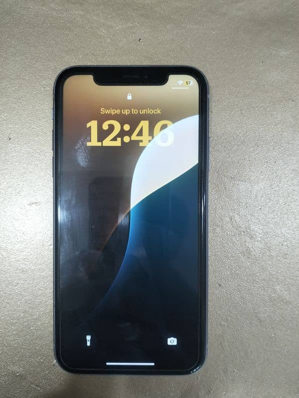 iPhone 11 jv in very good condition 6