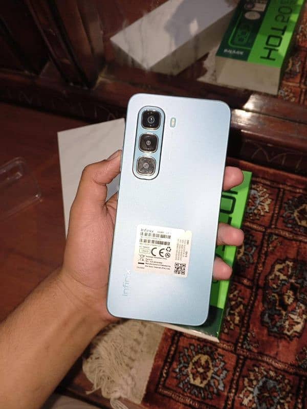 Infinix HOT 50 pro 8/128 0