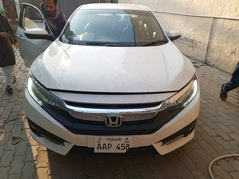 Honda Civic Oriel 2020 0