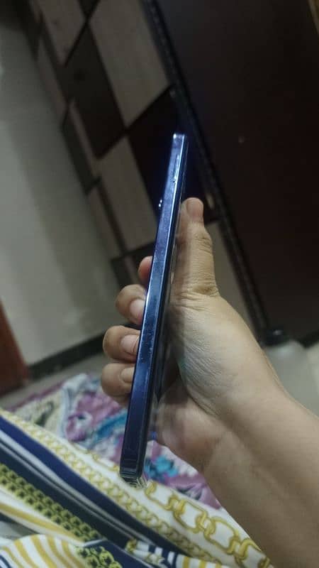 infinix hot 40 pro 3