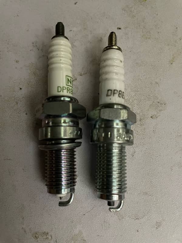 Honda 125 deluxe iradium plug or front tyer 275.18 0