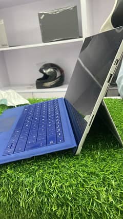 Microsoft surface pro 6 i5 8th generation 8 gb 256gbssd 4gb graphics