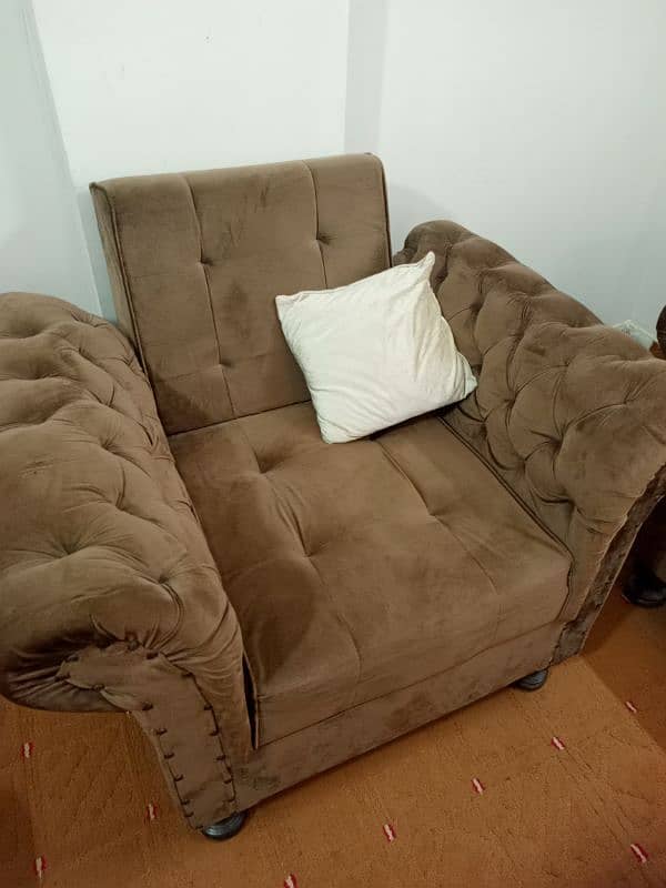 2years used sofa set 3