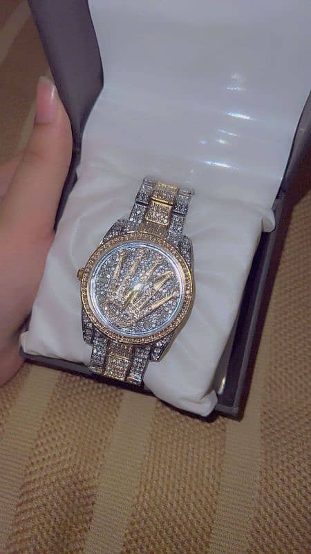 women wrist watch 0