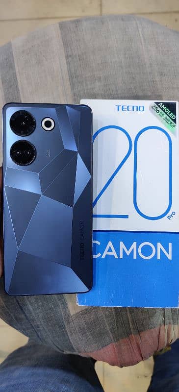 Tecno Camon 20 Pro 0