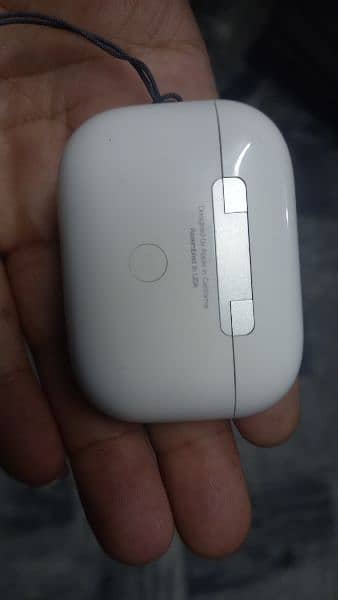 Apple Airpods Pro 2nd Gen original fresh  whatsapp 0306-9232-403 8