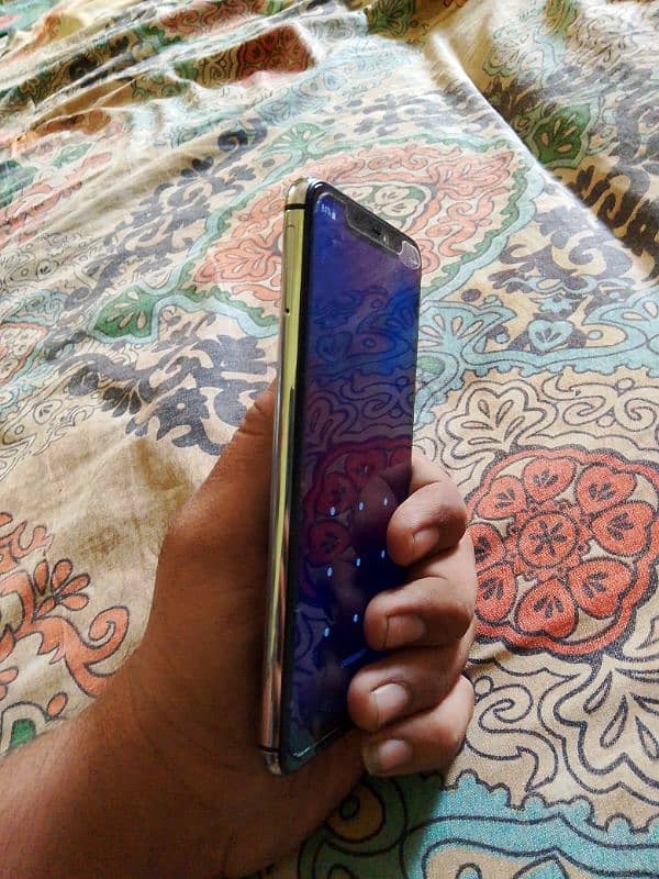 vivo x blue mobile ha all ok PTA approved ma 3