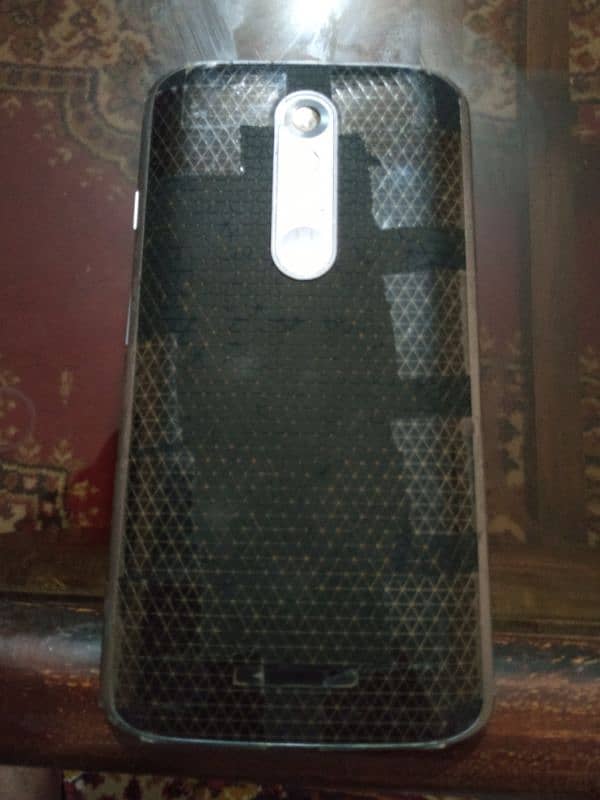 Motorola Droid Turbo 2 1