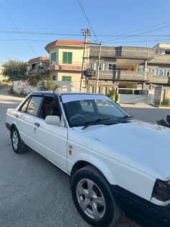 Nissan Sunny 1987