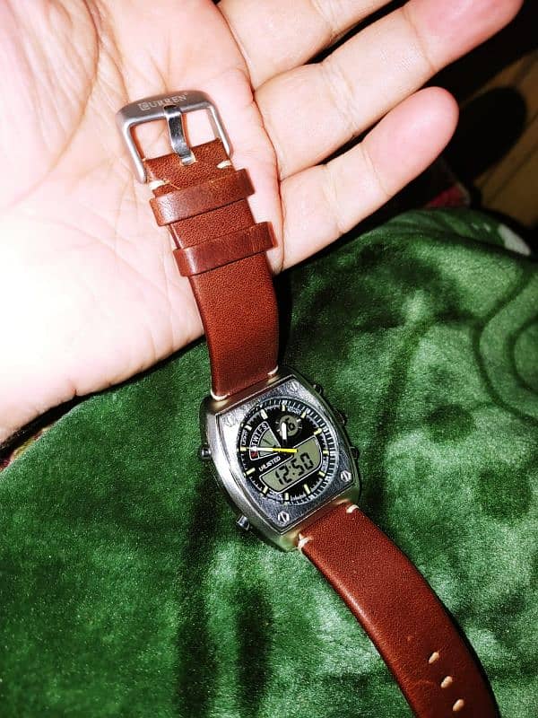 A branded Kenneth Cole unlisted watch genuine 10/10 7