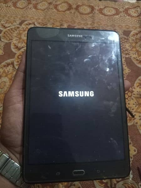 samsung tab a hai not open not rapring all original 4