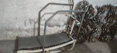 exercise Running machine. 0347699964