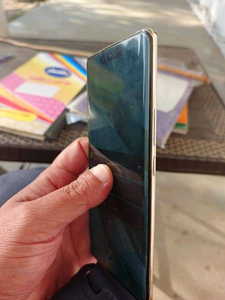 infinix zero 30 brand new condition in green color 4