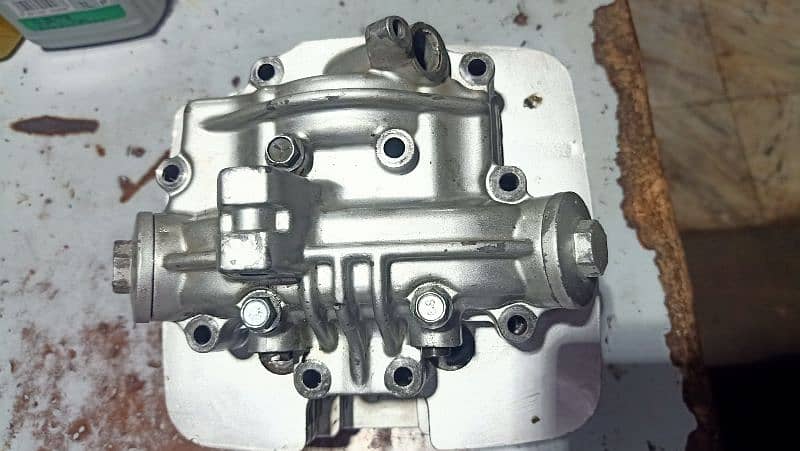 *Suzuki GS 150 original JAPANI head complete* 0