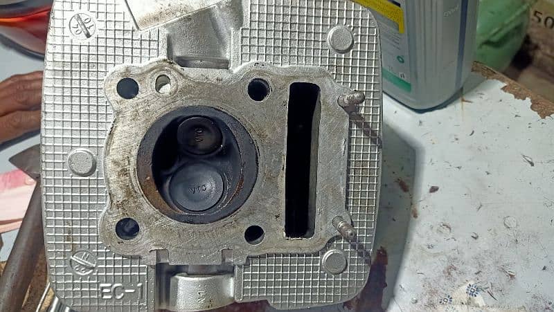 *Suzuki GS 150 original JAPANI head complete* 1