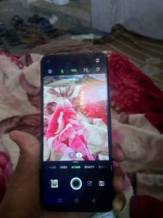 i am selling infinix hot 10 /4/64