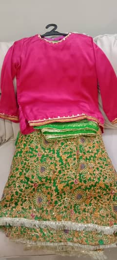 Used lahnga choli dupatta