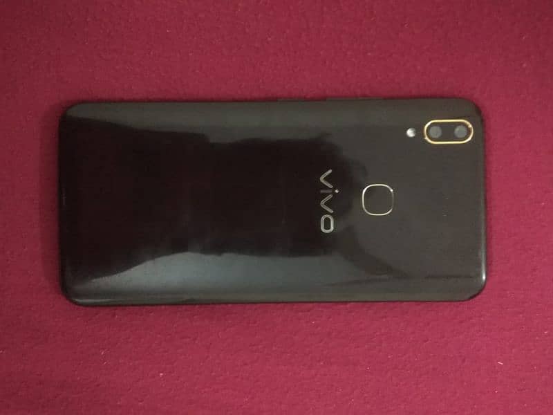 Vivo y85A 4 64 koyi malsa nahi 3