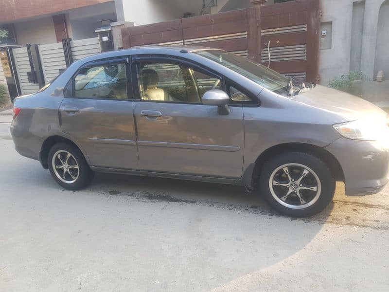 Honda City IDSI 2004 2