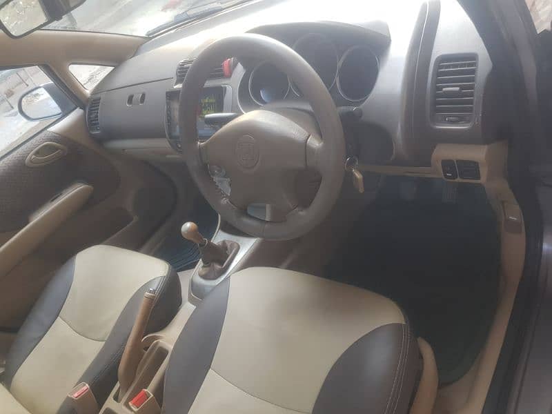 Honda City IDSI 2004 12