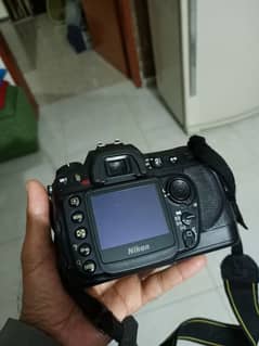 nikon d200 professional dslar camera body