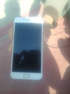 vivo y67 6/128 urjent sale