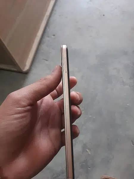 Infinix Note 12 Gold Edition Lush Condition(Ram 6+5 And Rom 128GB) 4