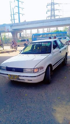 Nissan Sunny 1992