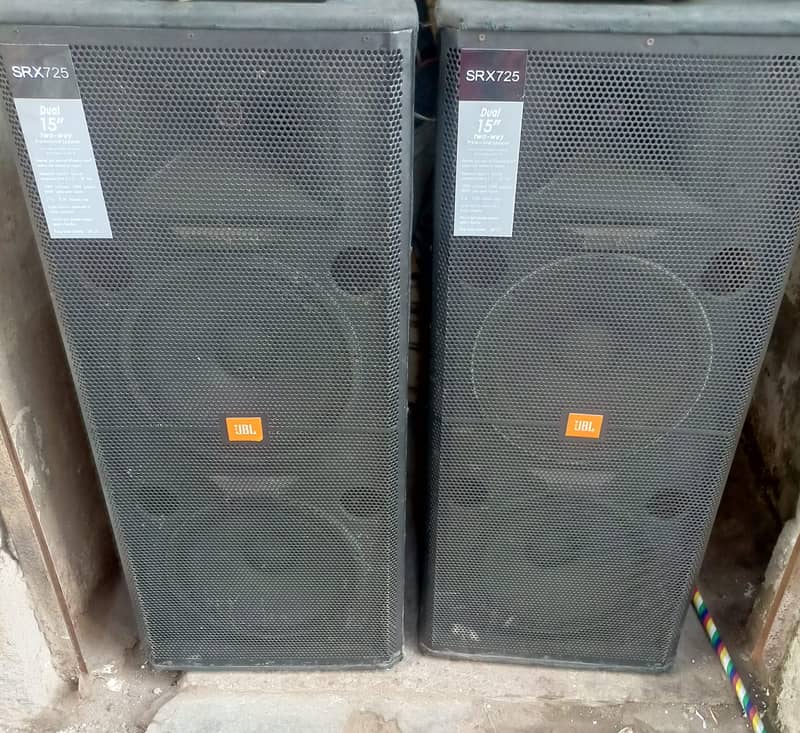 Sound System, DJ Lighitng , Dance Flool on rent 3