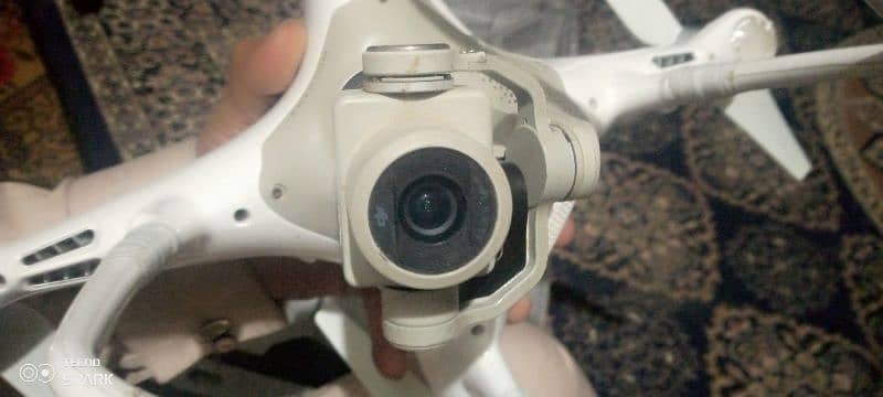 DJI phantom 4 pro 4