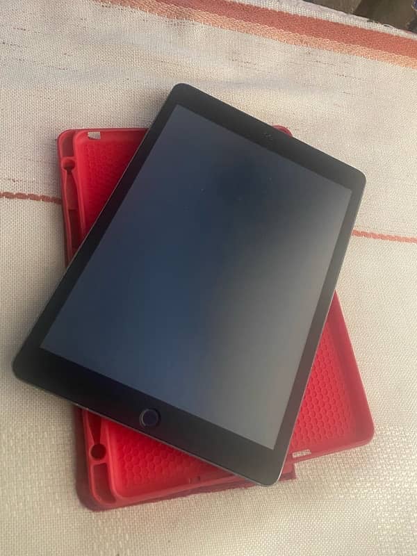 IPAD 7 GENERATION 1