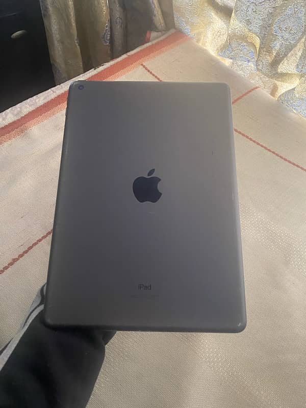 IPAD 7 GENERATION 5