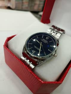 "CLASSIC ELEGANCE: Men's Analogue Watch for Everyday Wear"