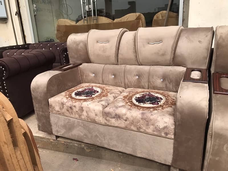 Six seater sofa sets on Whole sale price 14