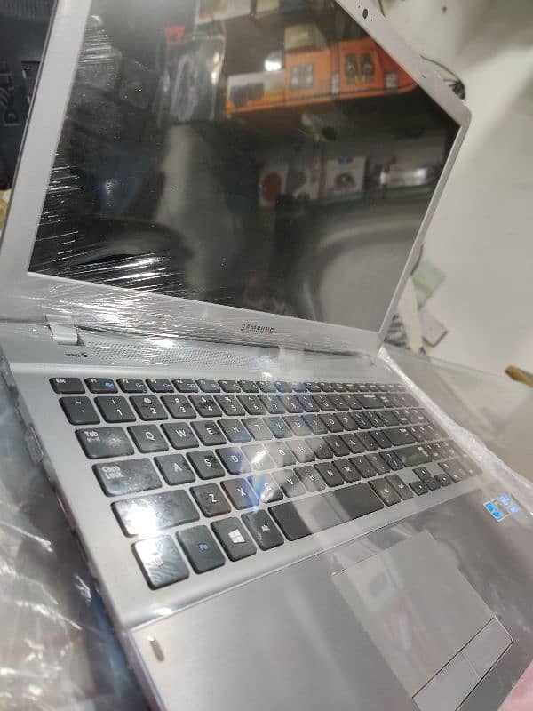 Ultra Slim Laptop Core i5 8Gb 128Gb 7