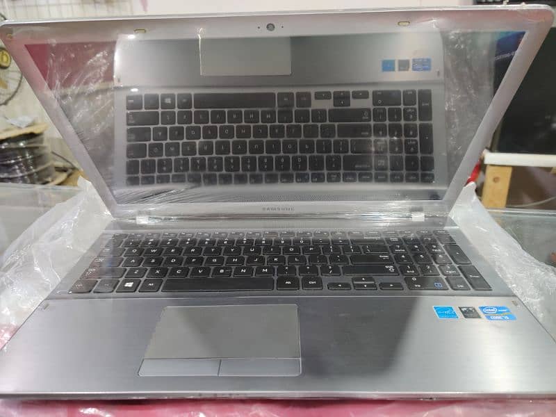 Ultra Slim Laptop Core i5 8Gb 128Gb 11