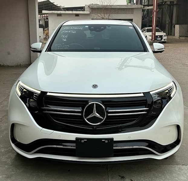 Mercedes For Rent in Islamabad LC 300 , BMW , Porsche , V8, Prado Revo 3