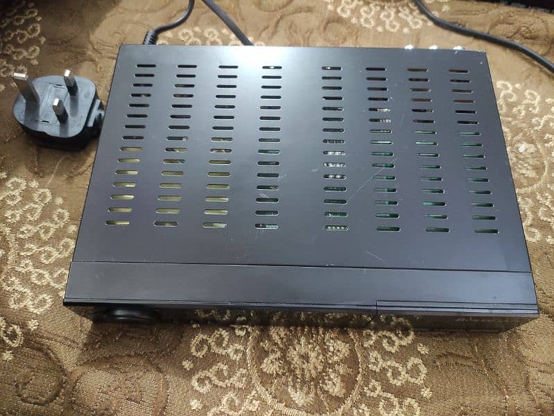 Dish Receiver Bravo DVB-S2 Original korea no remote 3