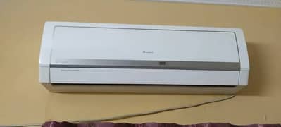 Gree Inverter AC/ 1 Ton