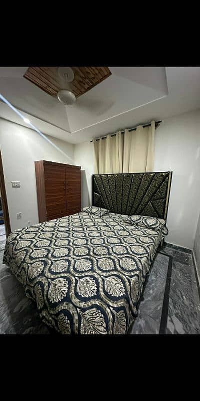 furnished two bedroom apartpent 10